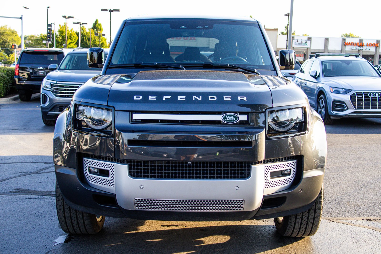 2024 LAND ROVER DEFENDER - Image 2