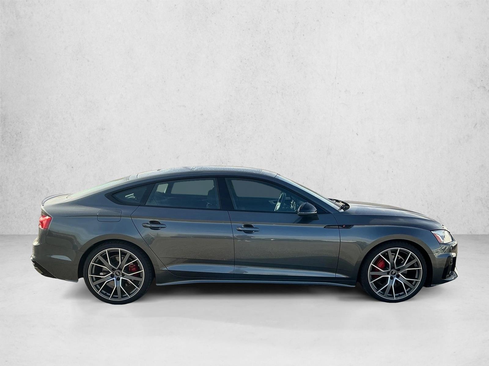2025 Audi A5 S line Quattro Premium Plus photo 4