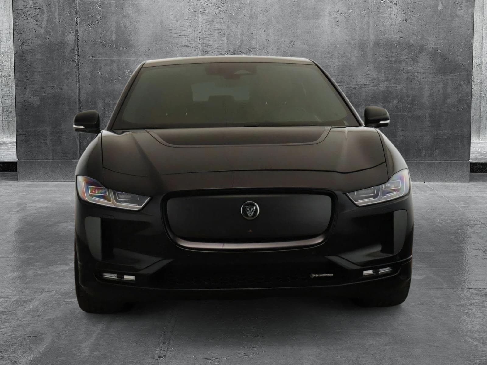 Used 2024 Jaguar I-PACE R-Dynamic HSE with VIN SADHM2S10R1641993 for sale in Westmont, IL