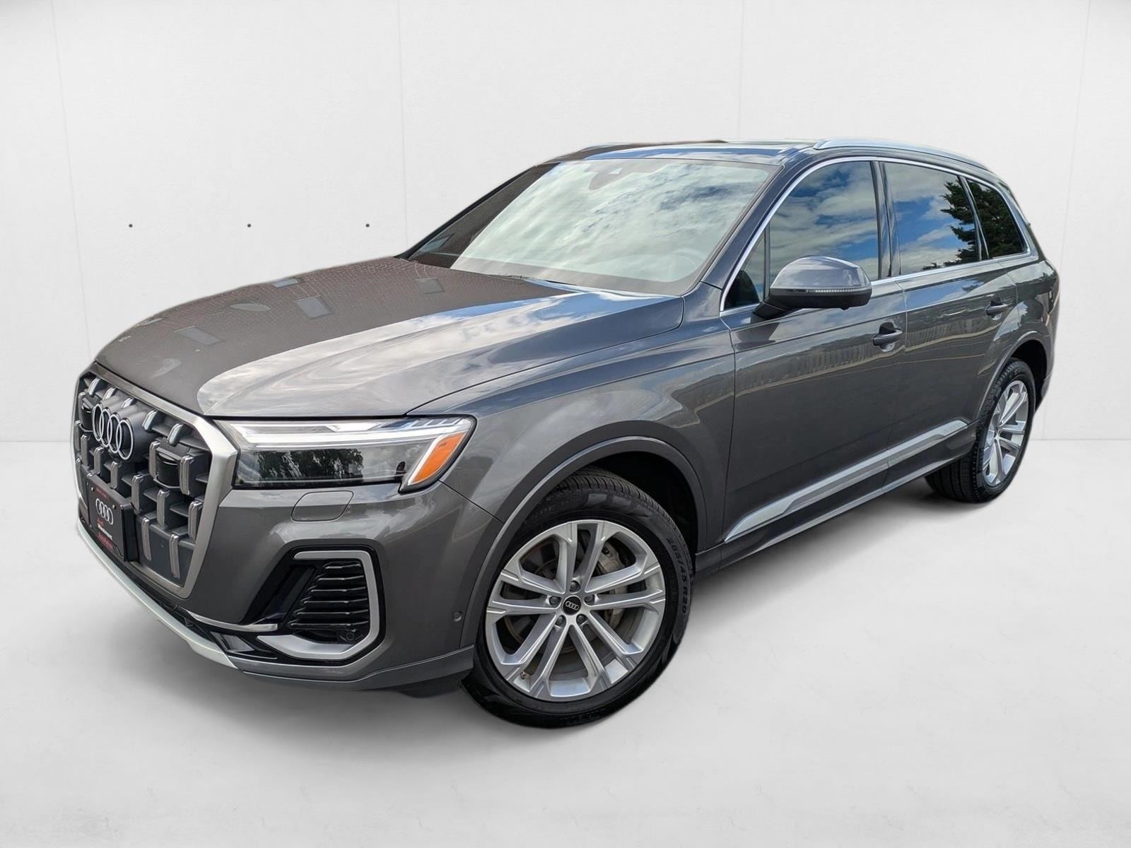 2025 Audi Q7 Premium Plus's photo