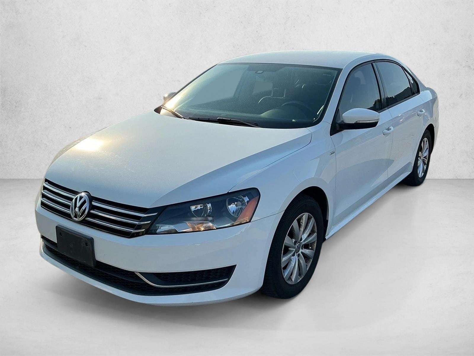 2014 Volkswagen Passat S