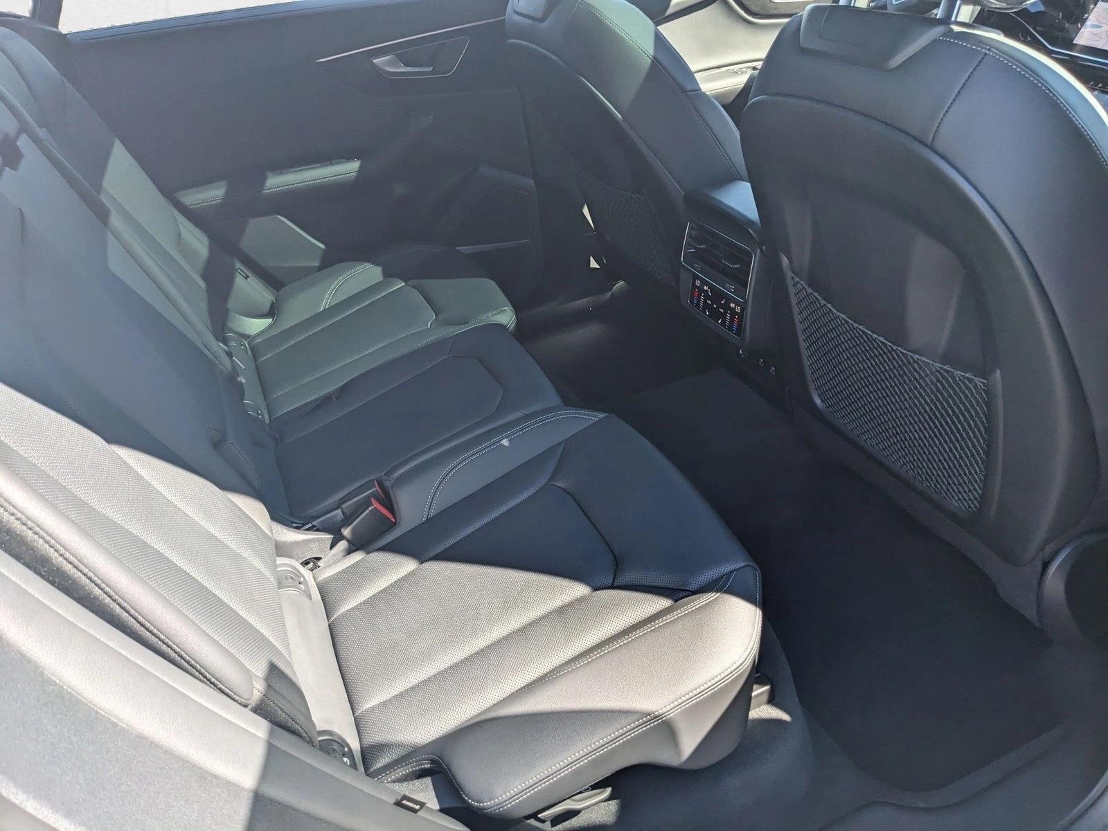 2025 AUDI Q8 - Image 20