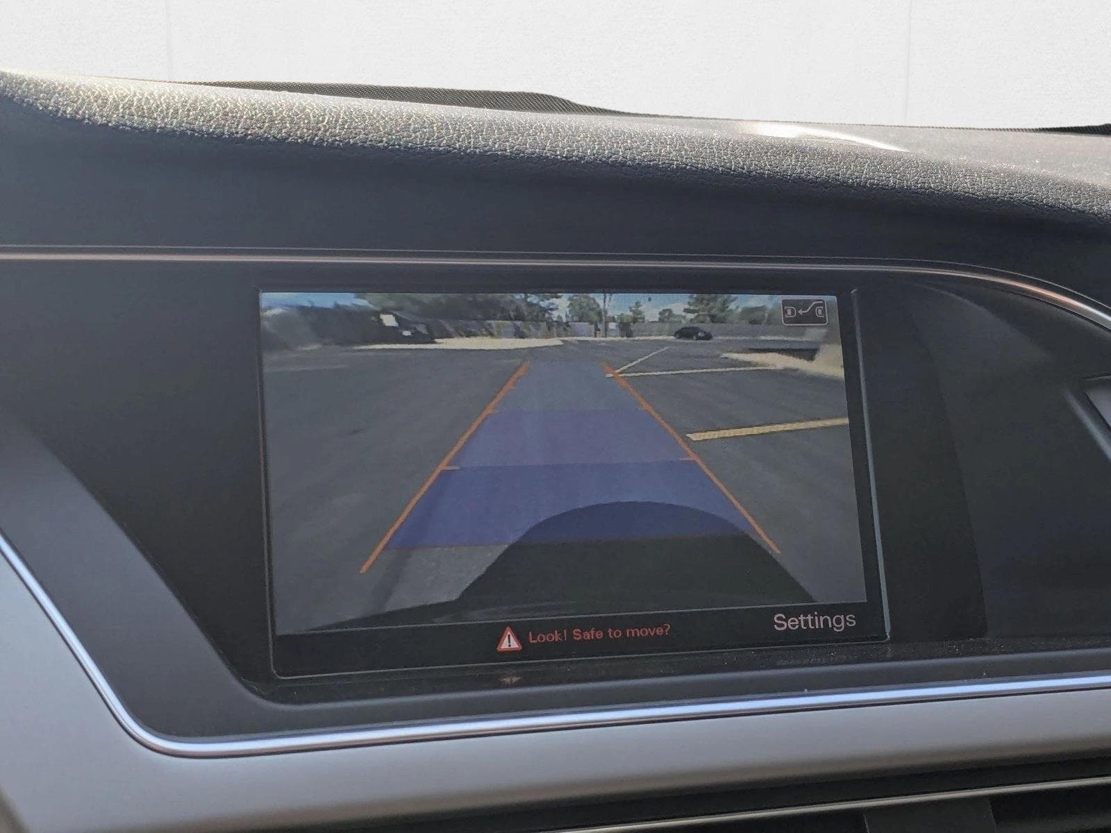 2015 AUDI A4 - Image 11