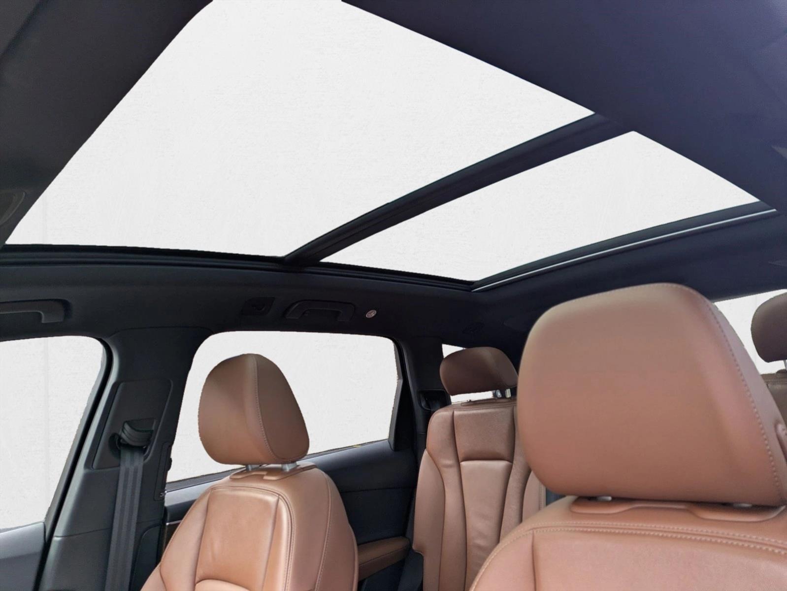 2025 AUDI Q7 - Image 17