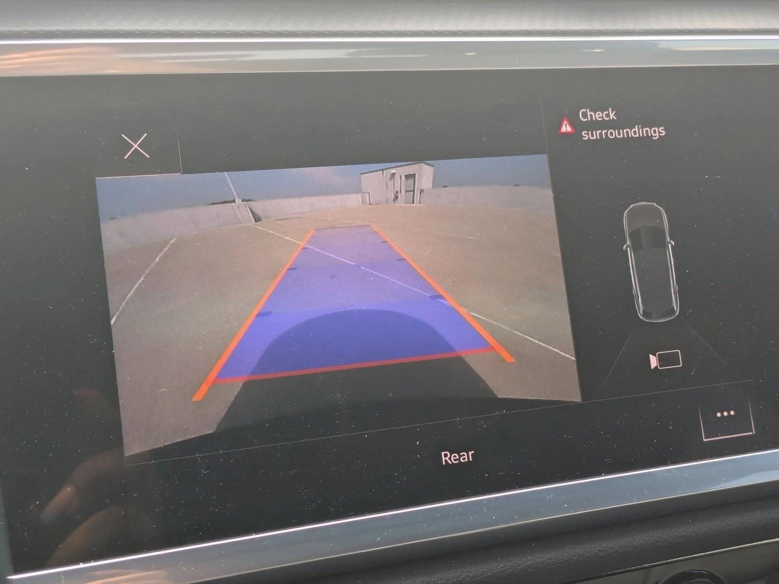 2022 AUDI Q3 - Image 10