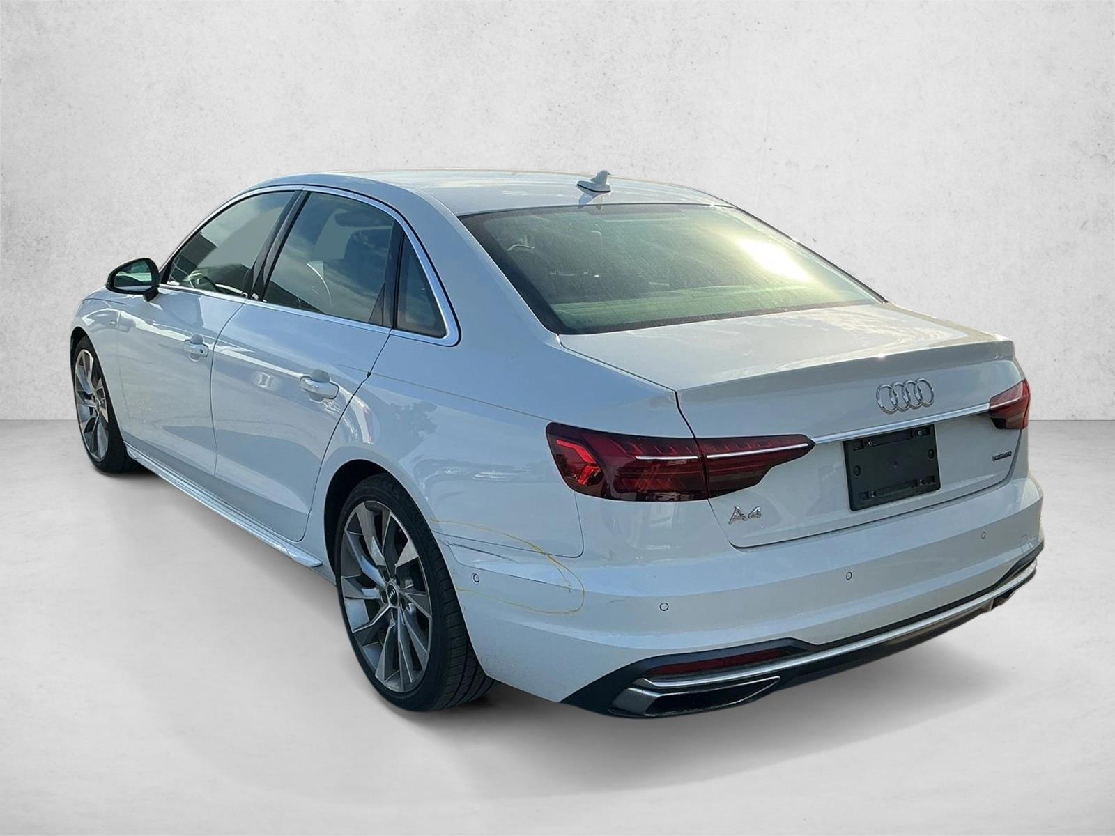 2020 AUDI A4 - Image 9