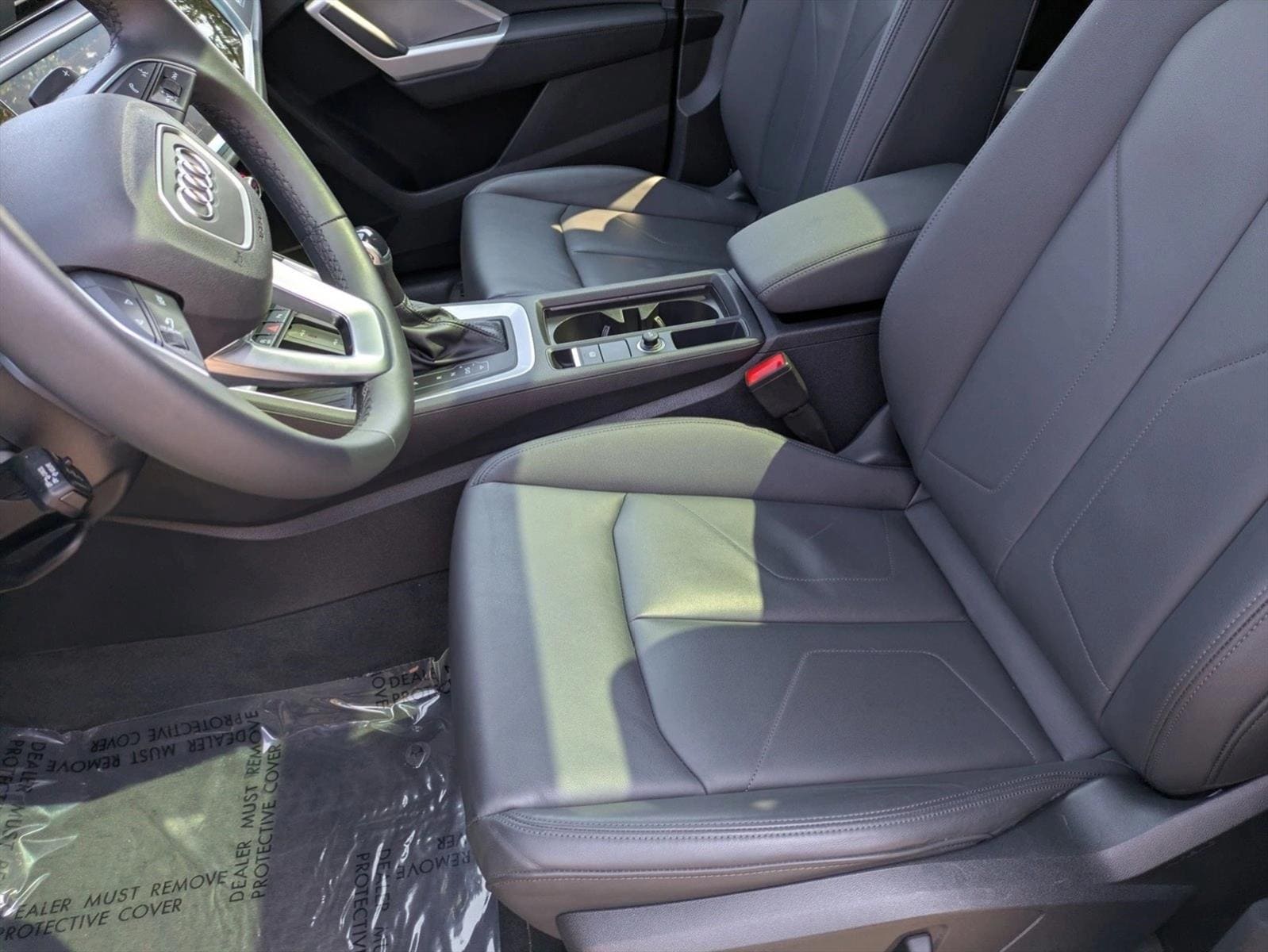 2025 AUDI Q3 - Image 16