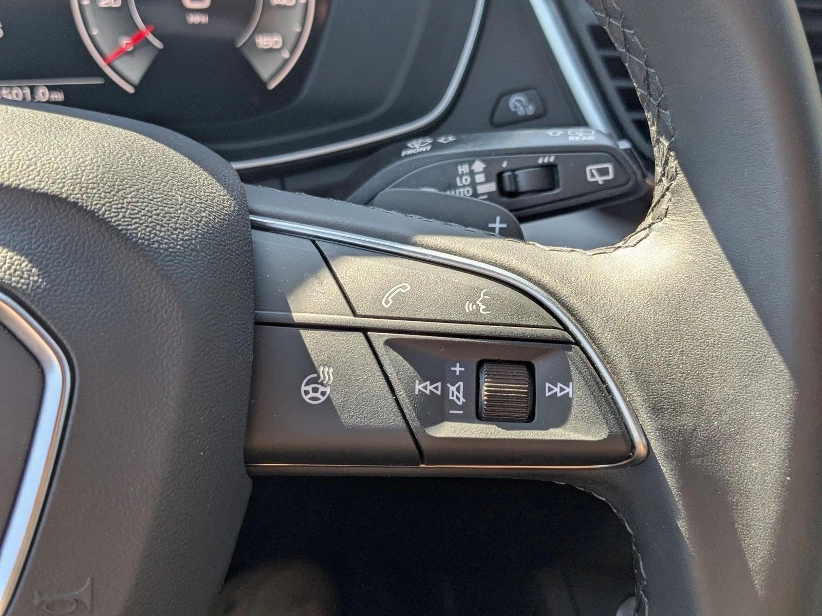 2025 AUDI Q5 - Image 13