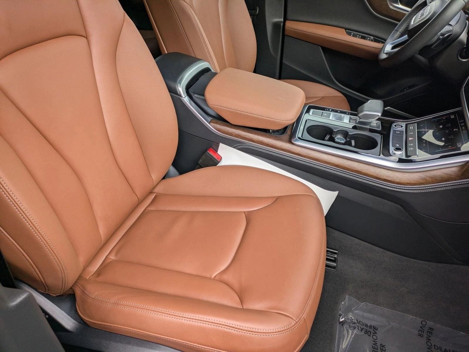 2025 AUDI Q7 - Image 23