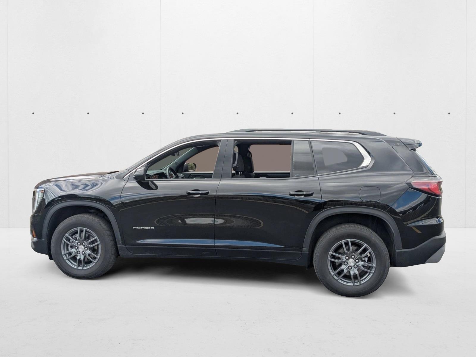 2025 GMC ACADIA - Image 8