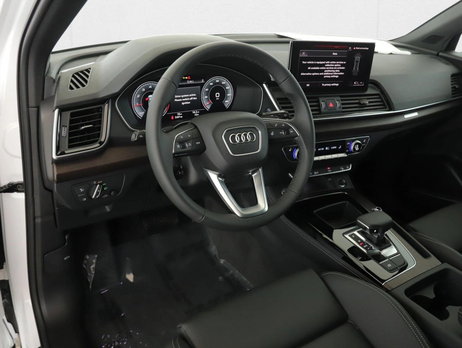 2024 AUDI Q5 - Image 9