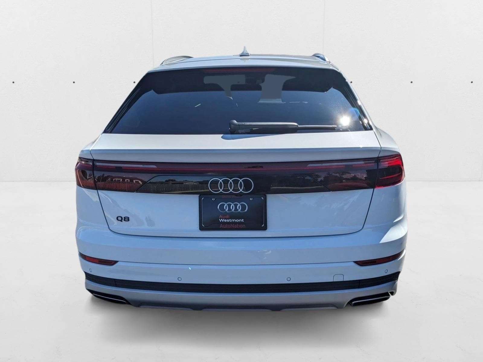 2025 AUDI Q8 - Image 6