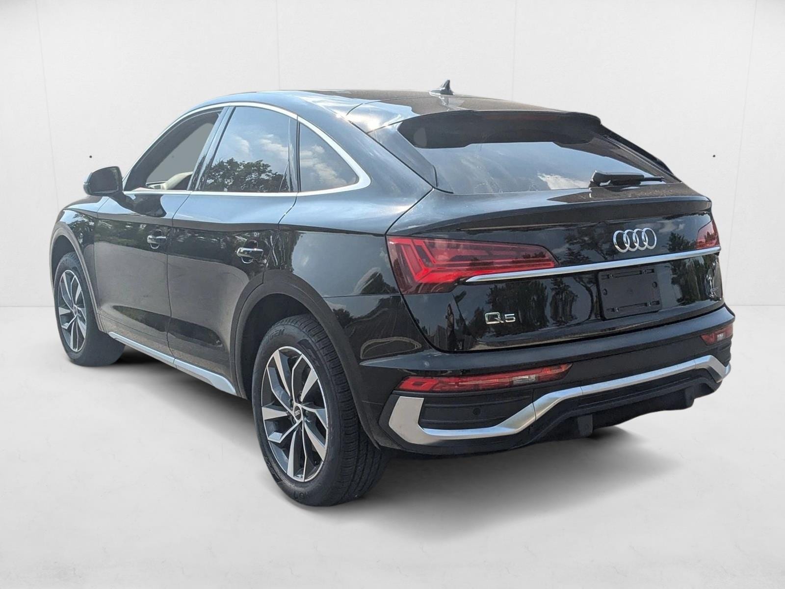 2023 AUDI Q5 - Image 7