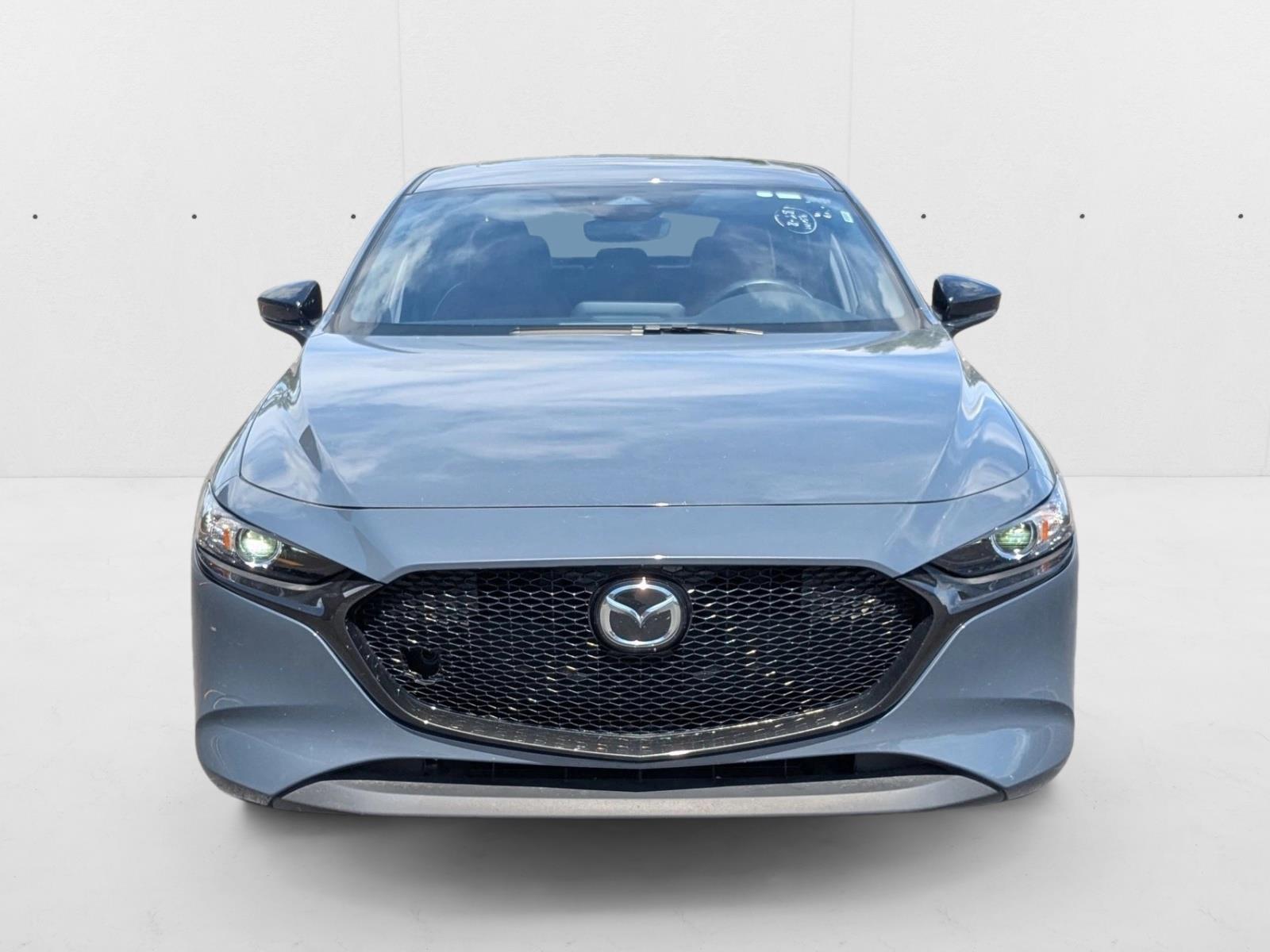 2024 Mazda Mazda3 Hatchback 2.5 s Carbon photo 2