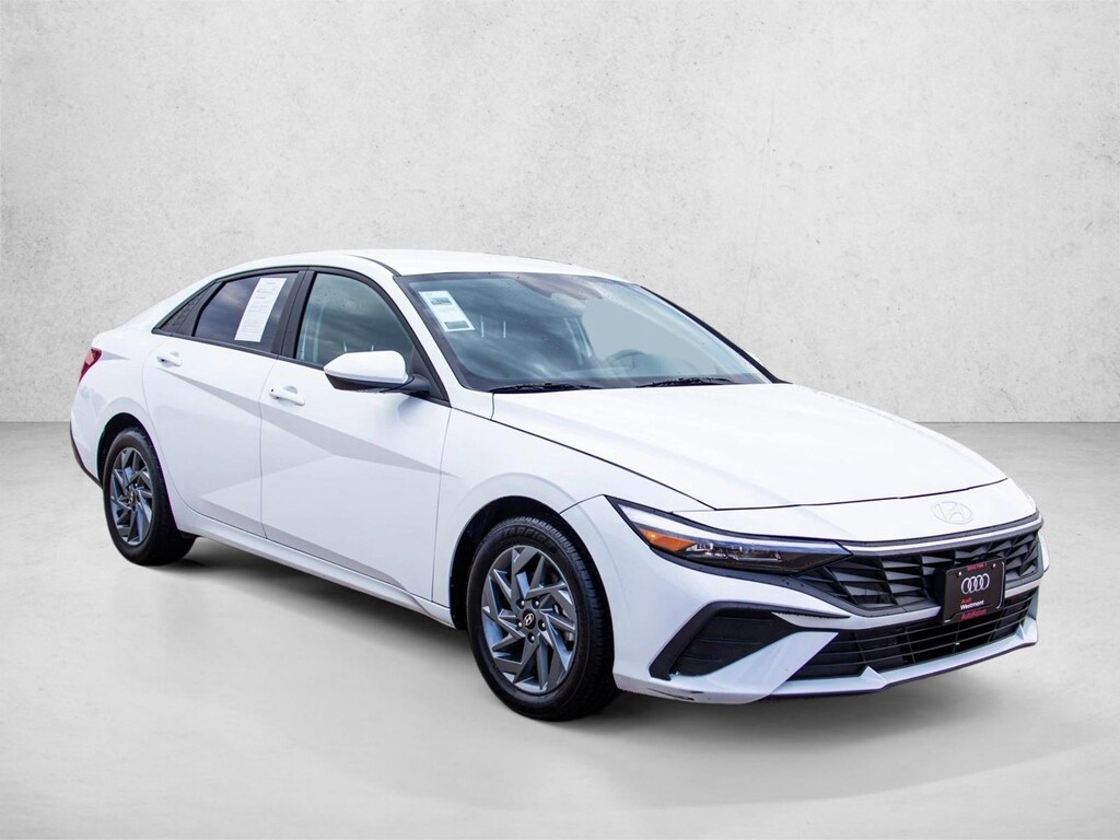 Used 2024 Hyundai Elantra SEL Sedan
