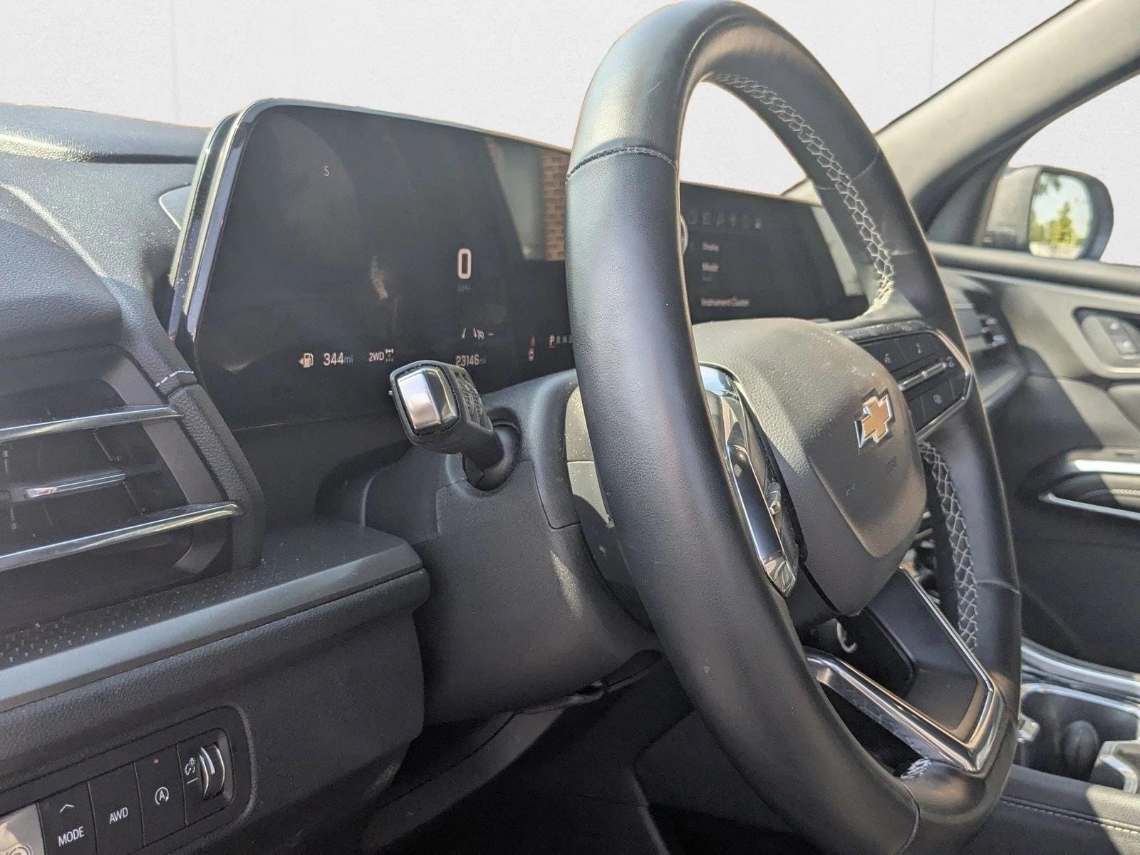 2025 CHEVROLET TRAVERSE - Image 9