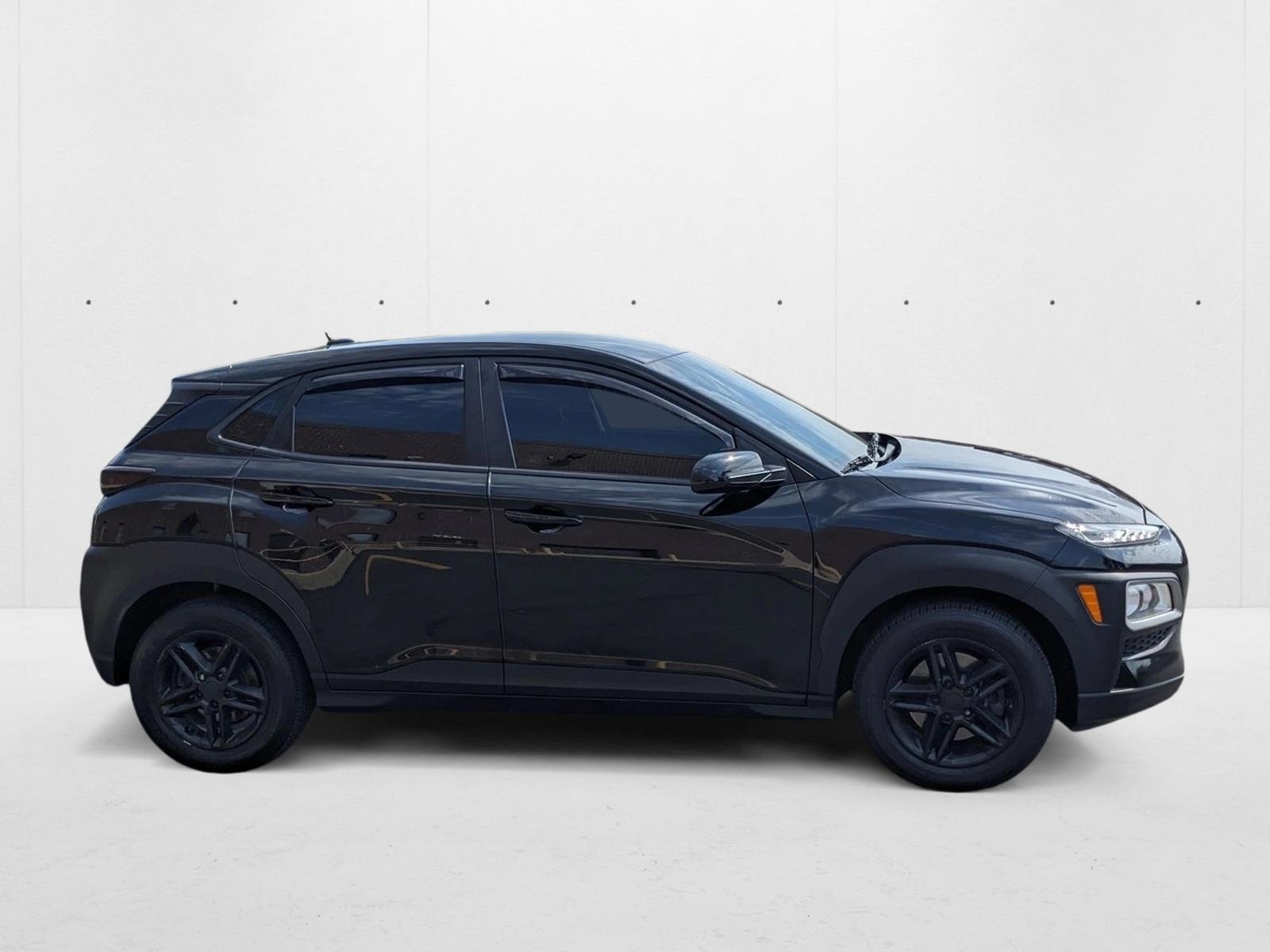 2020 Hyundai Kona SE photo 4