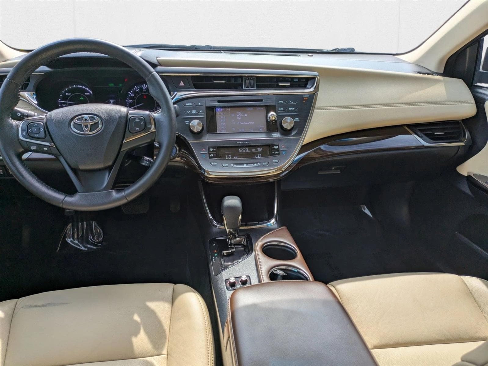 2014 TOYOTA AVALON - Image 17