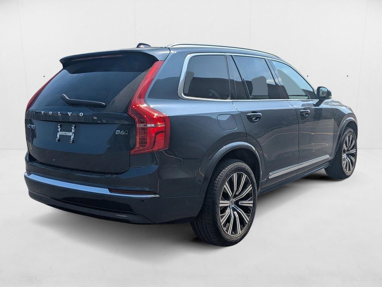 2023 VOLVO XC90 - Image 5