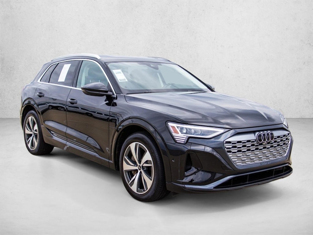 Used 2024 Audi Q8 e-tron Premium Plus SUV