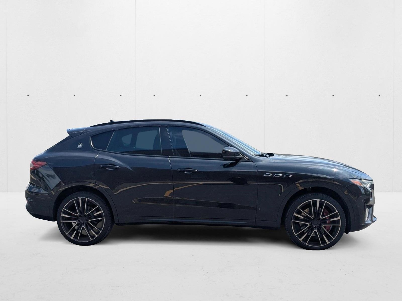 2019 MASERATI LEVANTE - Image 4
