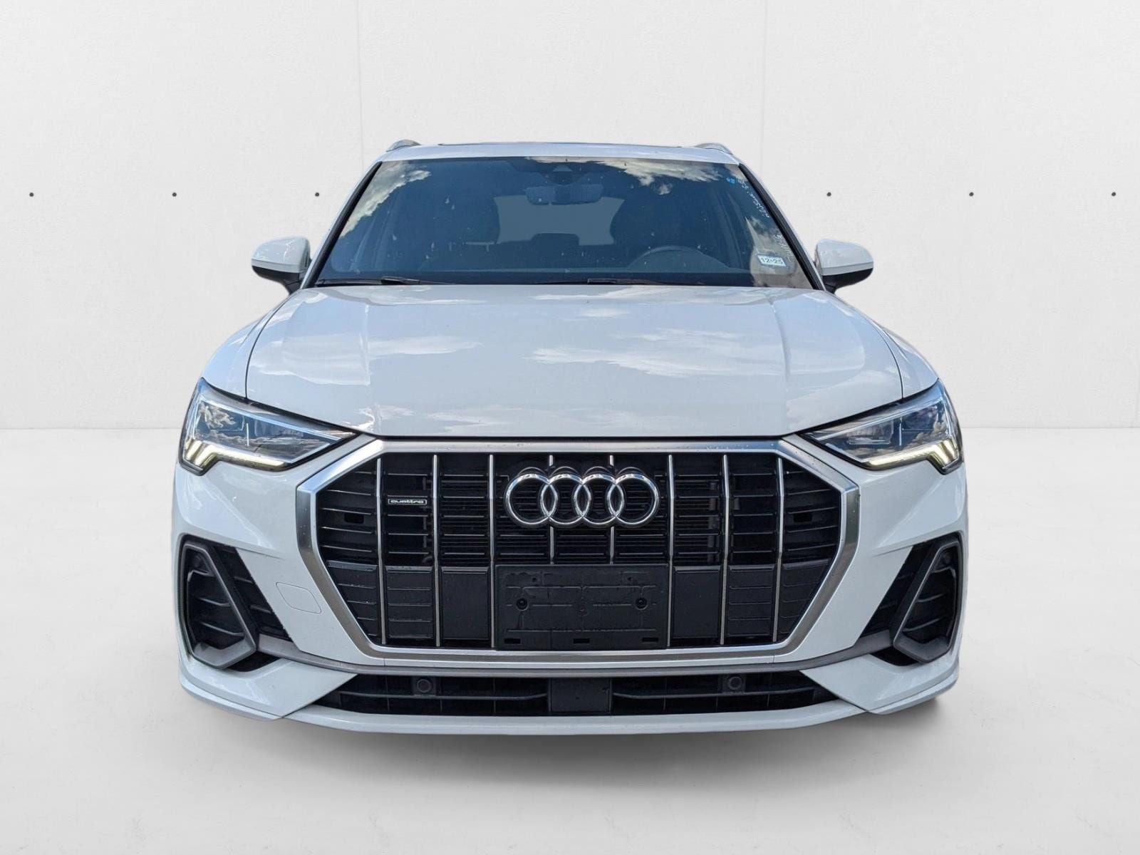 2024 AUDI Q3 - Image 2