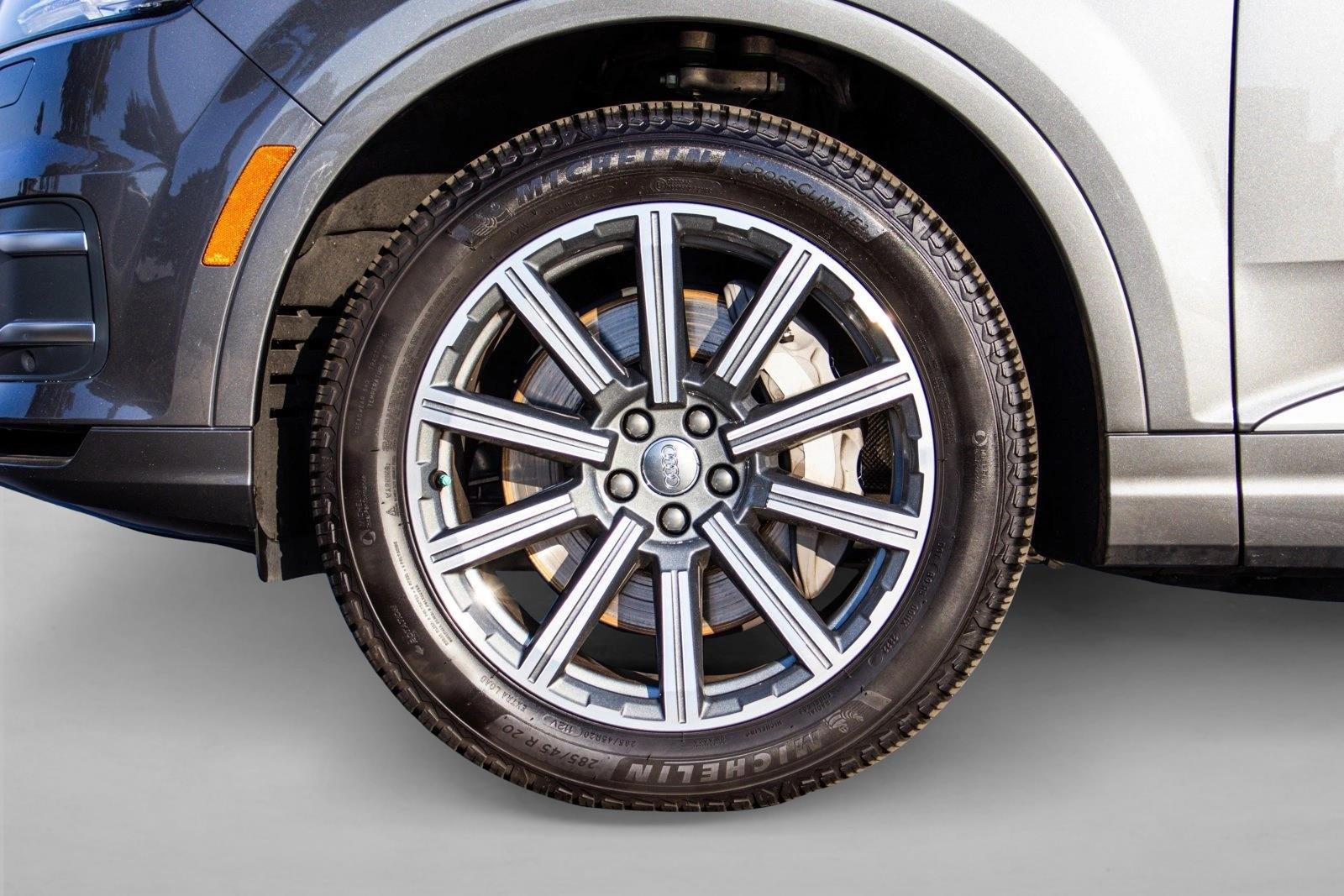 2019 AUDI Q7 - Image 9