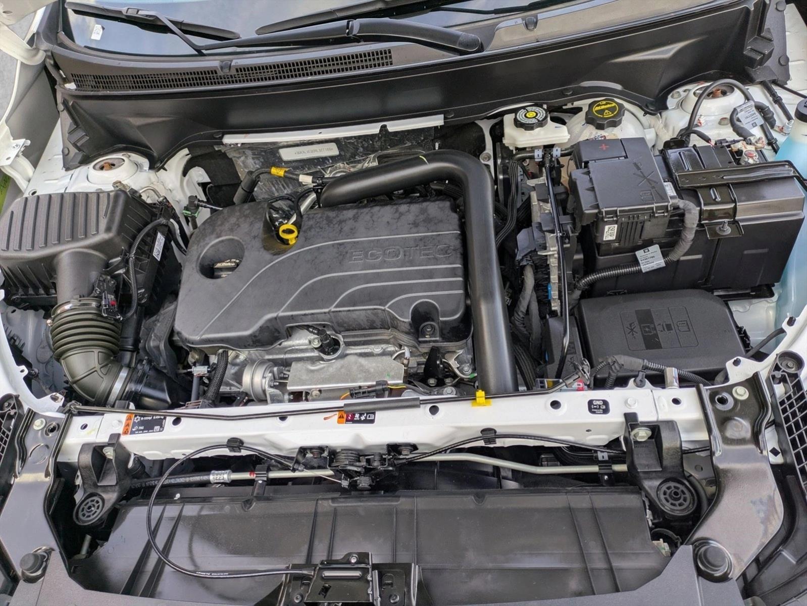 2024 GMC TERRAIN - Image 21