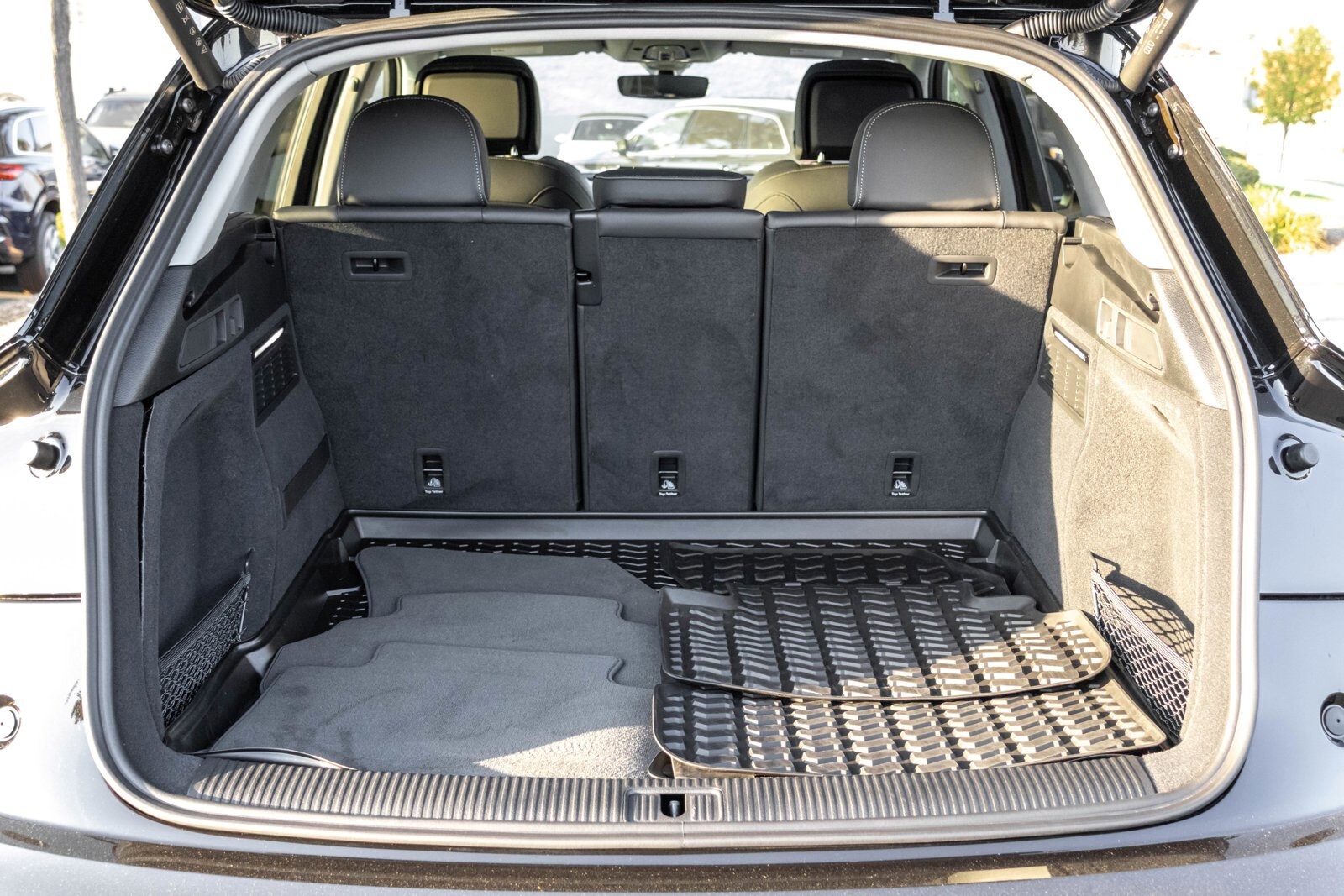 2025 AUDI Q5 - Image 23