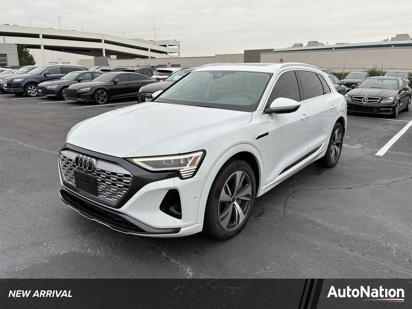 2024 Audi Q8 e-tron