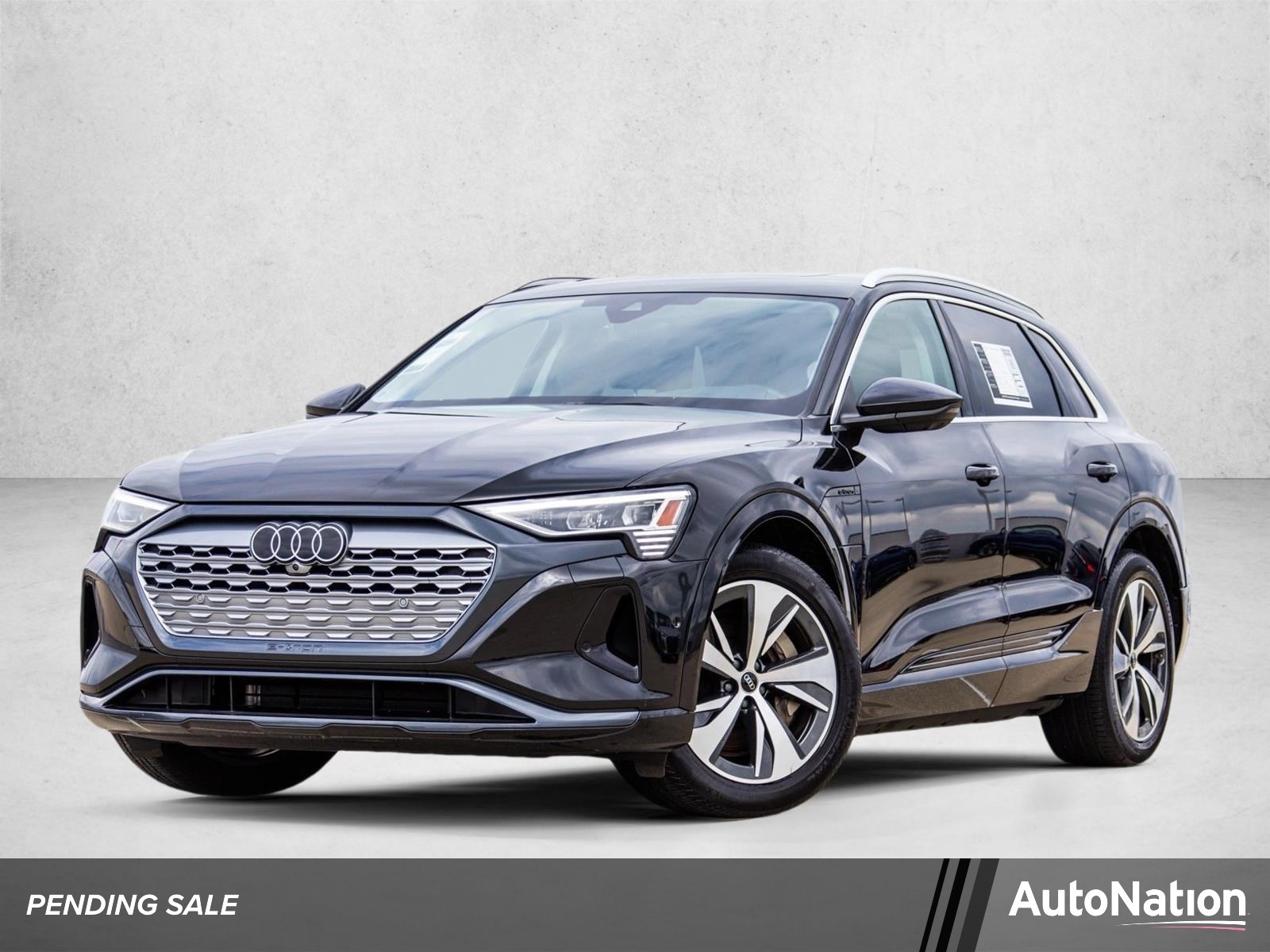 2024 Audi Q8 e-tron