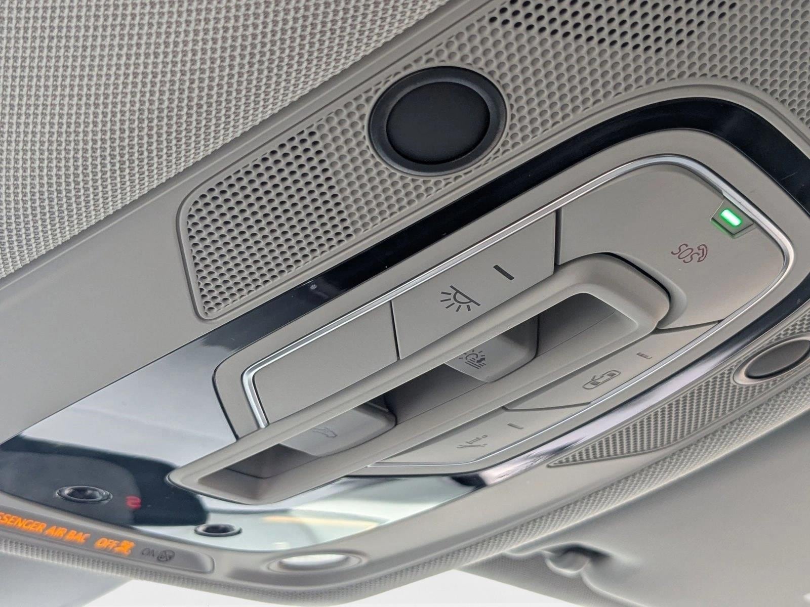 2022 AUDI Q5 - Image 12