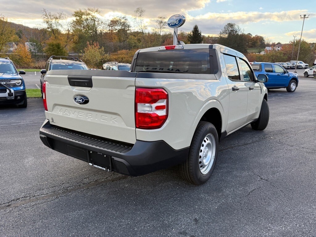 New 2025 Ford Maverick 9W AWD XL SuperCrew 4.5 ft. SB