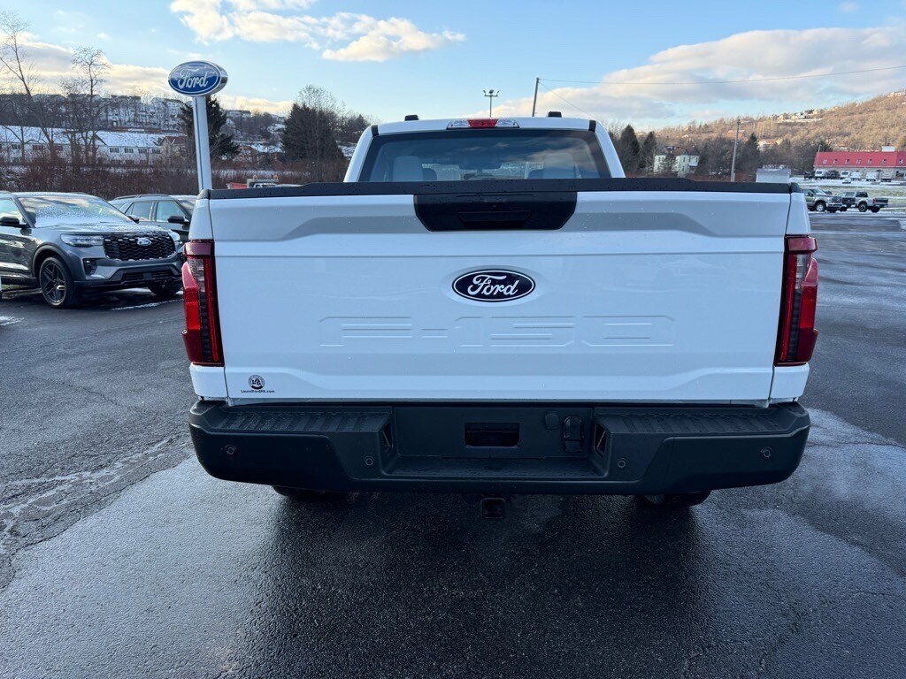 New 2025 Ford F-150 CS 4x4 XL SuperCab 6.5 ft. SB