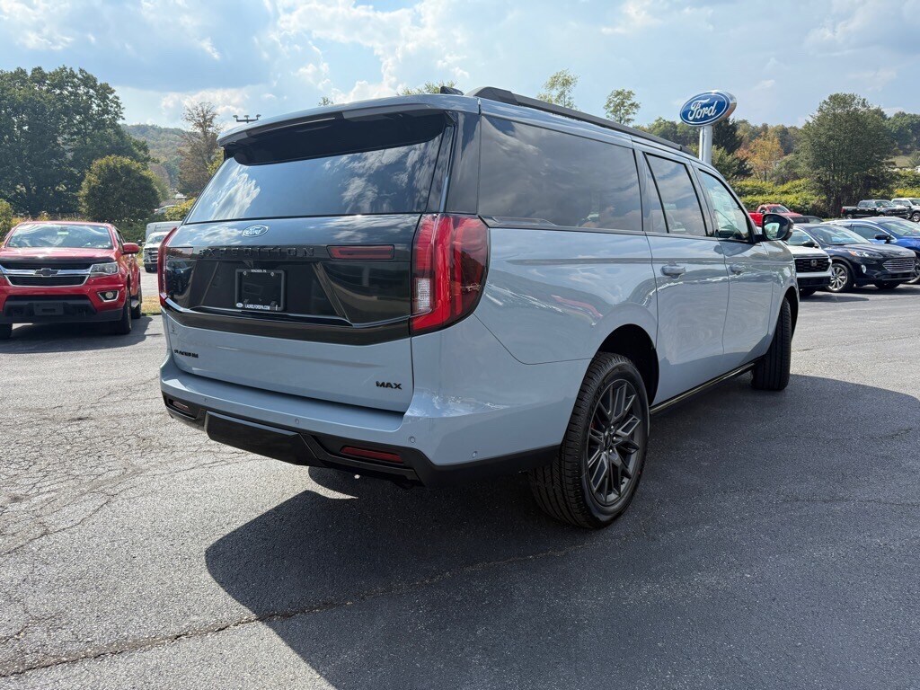 New 2025 Ford Expedition MAX EH 4x4 Platinum SUV