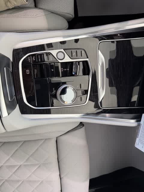 2026 BMW X6 M60i - Photo 20