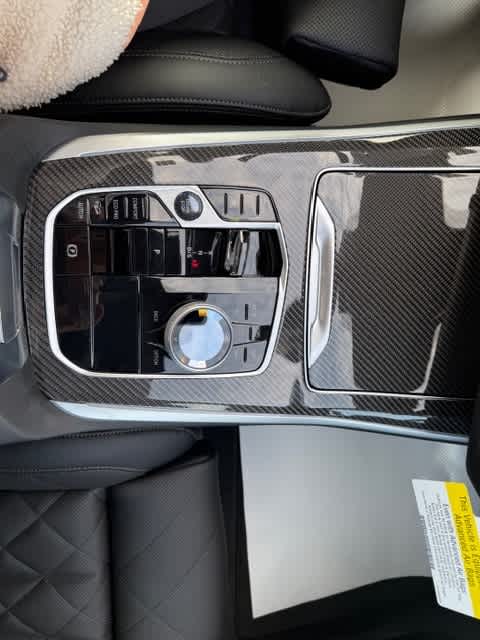 2026 BMW X5 M60i - Photo 24