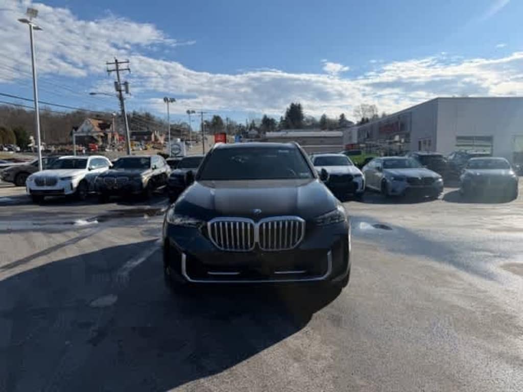 New 2026 BMW X5 PHEV xDrive50e SUV