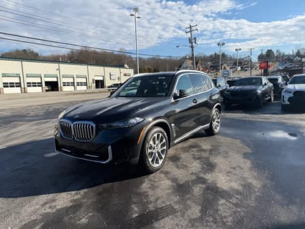 New 2026 BMW X5 PHEV xDrive50e SUV