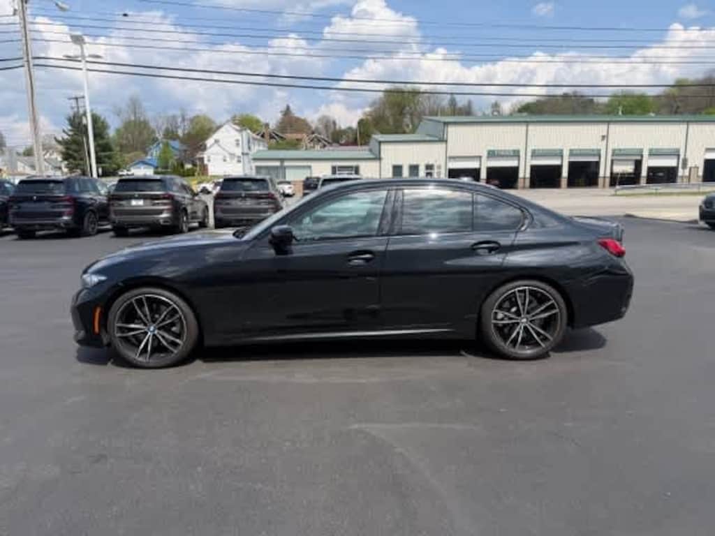 Certified 2023 BMW 330i xDrive Sedan