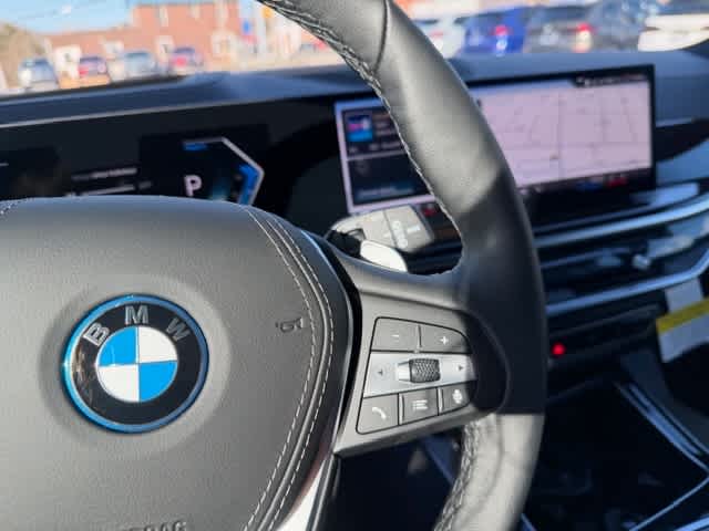 2026 BMW X5 50e - Photo 18