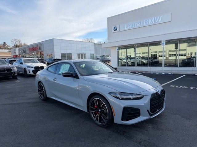 2026 BMW 4 Series M440i's photo