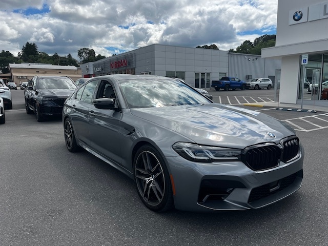2023 BMW M5