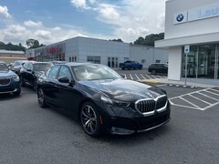 2026 BMW 550e xDrive Sedan