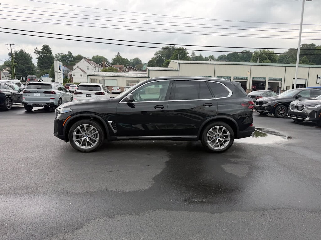 New 2026 BMW X5 xDrive40i SUV