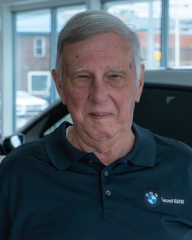 Staff member Bob Foust from ID_4aa29ed97b73