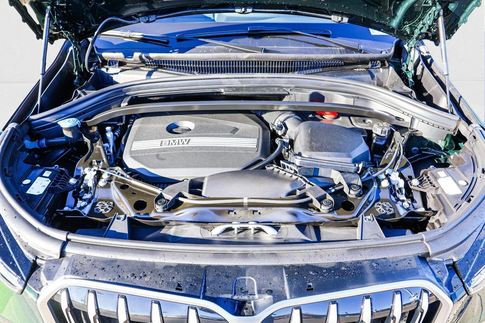 2025 BMW X1 - Image 26