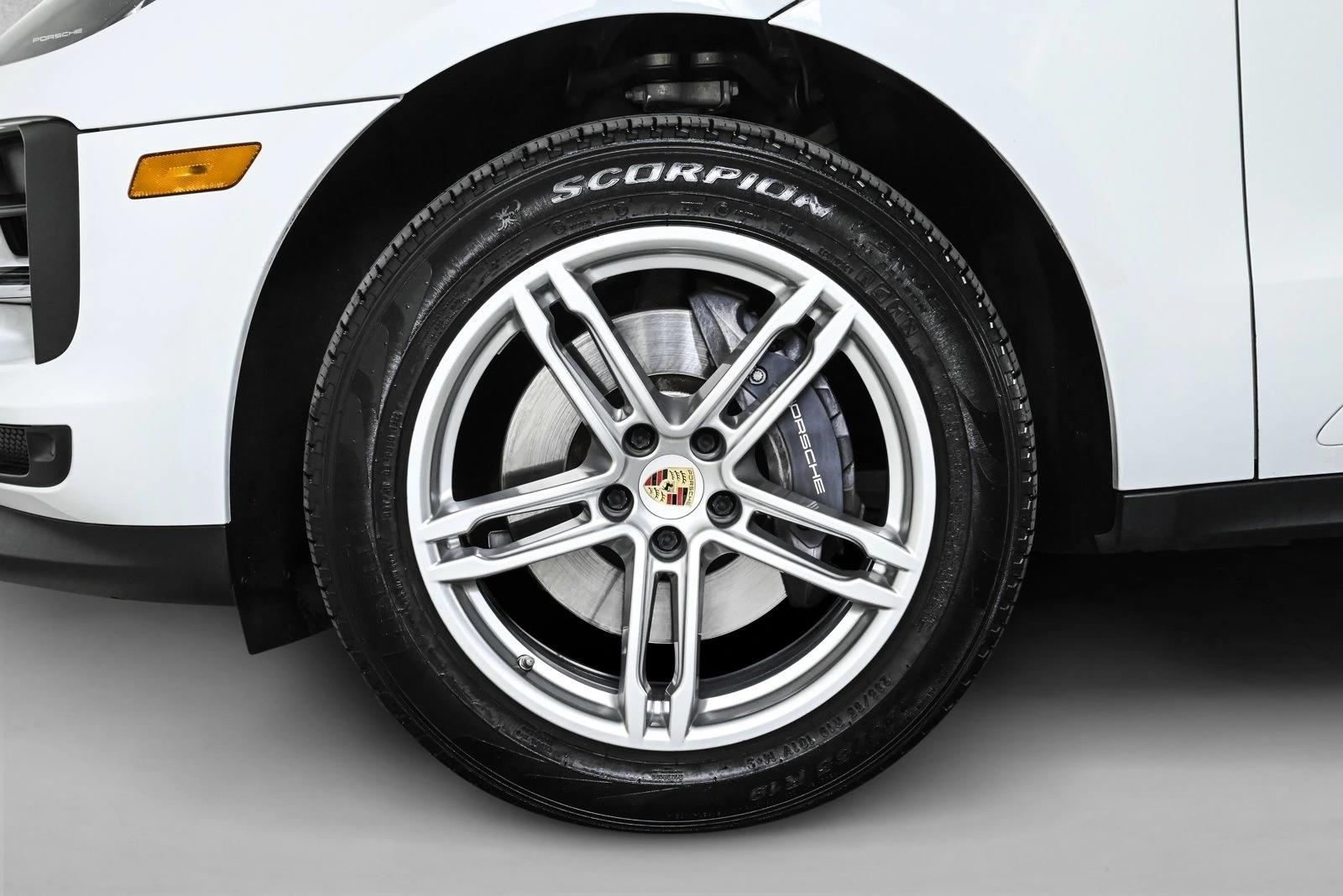 2021 PORSCHE MACAN - Image 25