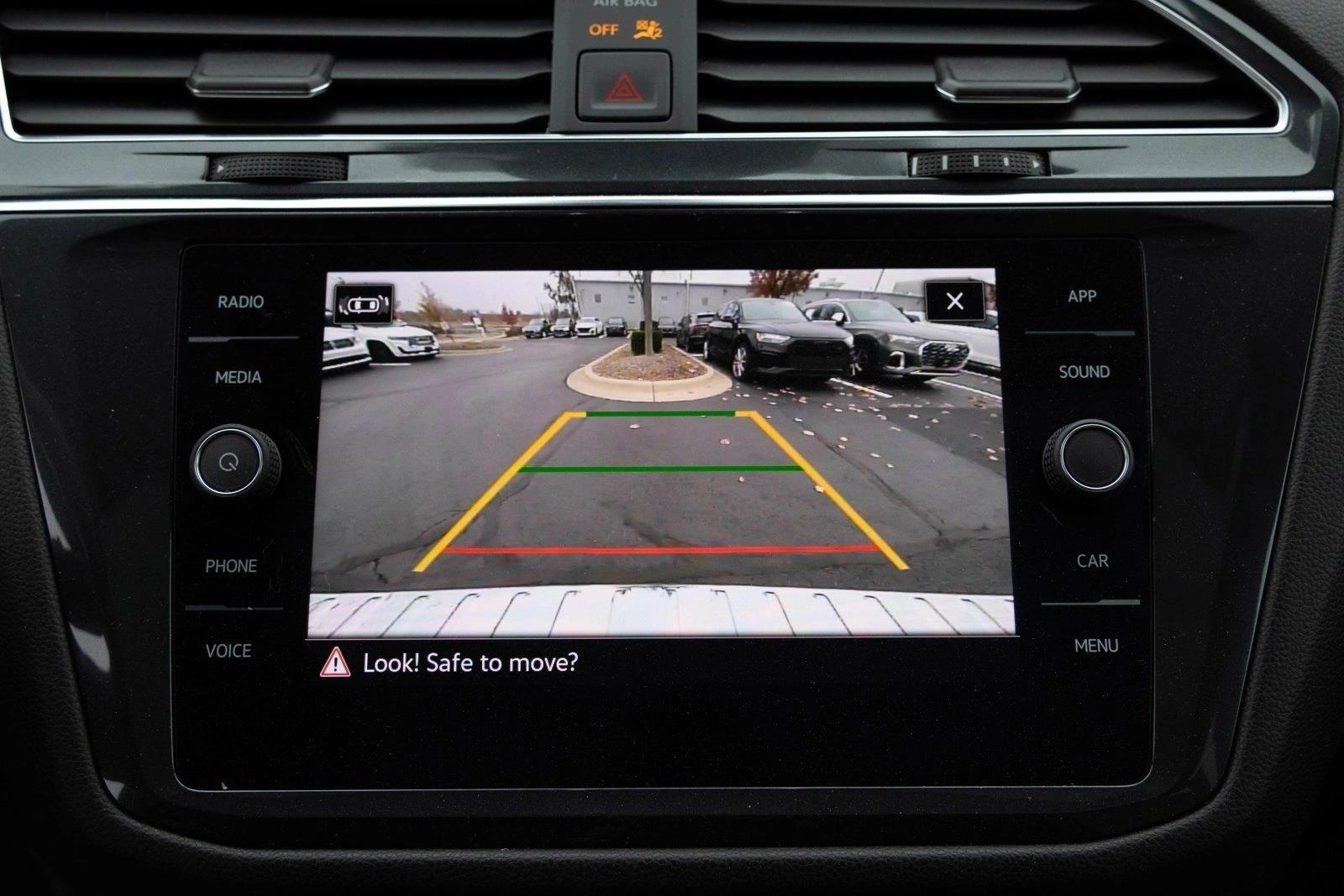 2022 VOLKSWAGEN TIGUAN - Image 17