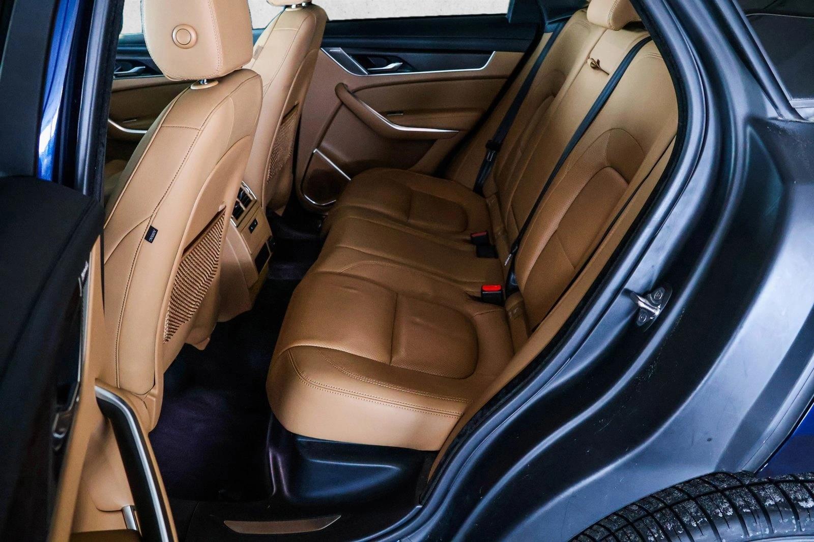 2023 JAGUAR F-PACE - Image 20